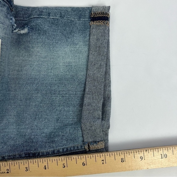 NWT KENSIE Women’s Blue Jean Shorts Sz 4 Distressed Medium Wash Stretch Pockets - Picture 13 of 13